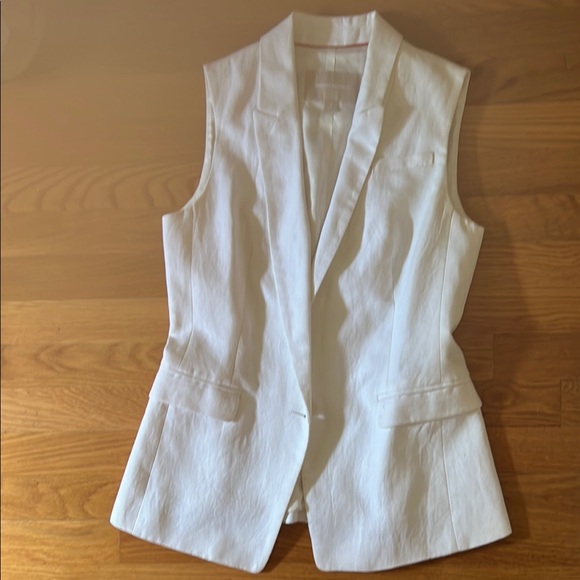 Banana republic White single breasted vest , Sz 4 - Picture 2 of 3